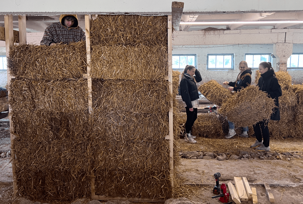 Netnull’s visit to Mahu&nbsp;village